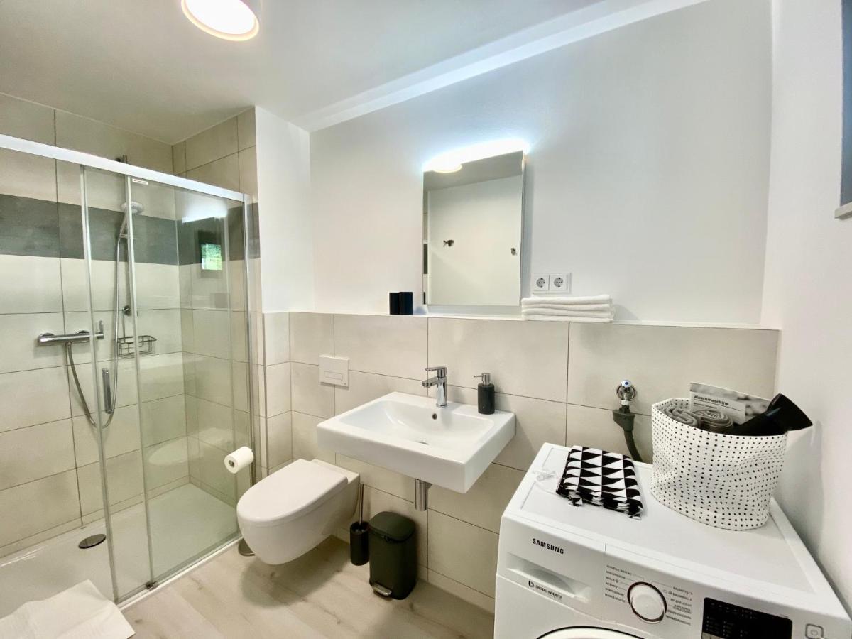 Appartement Modernes Apartment, Terrasse Und Garten Am Lilienthalpark Im Suedwesten Berlins *
