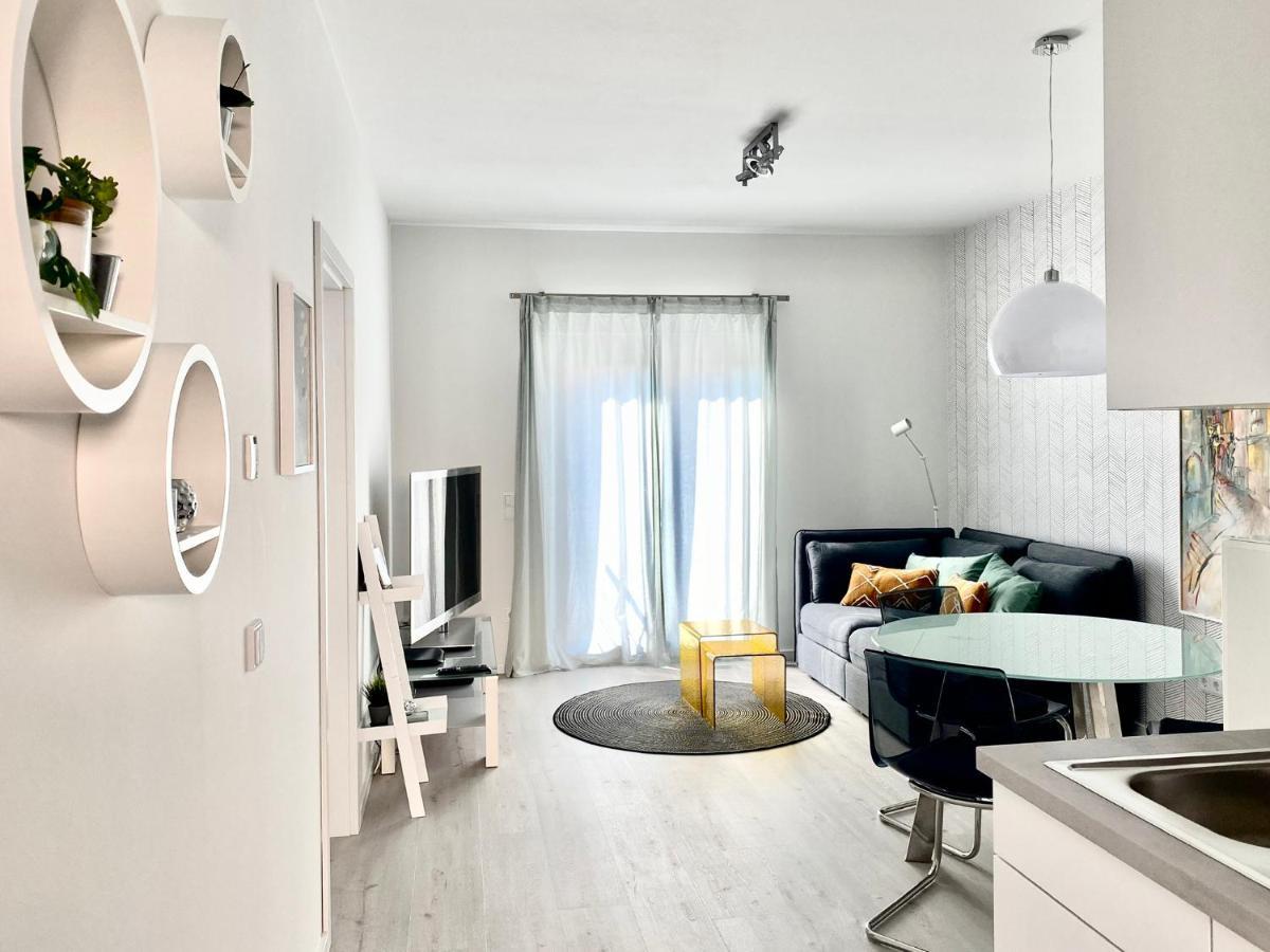 Modernes Apartment, Terrasse Und Garten Am Lilienthalpark Im Suedwesten Berlins * Berlijn