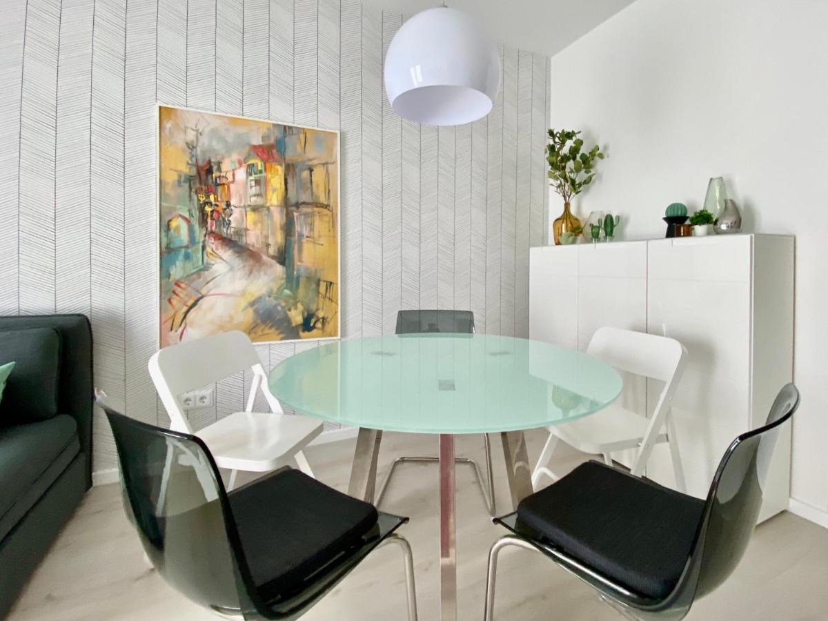 Modernes Apartment, Terrasse Und Garten Am Lilienthalpark Im Suedwesten Berlins Appartement *