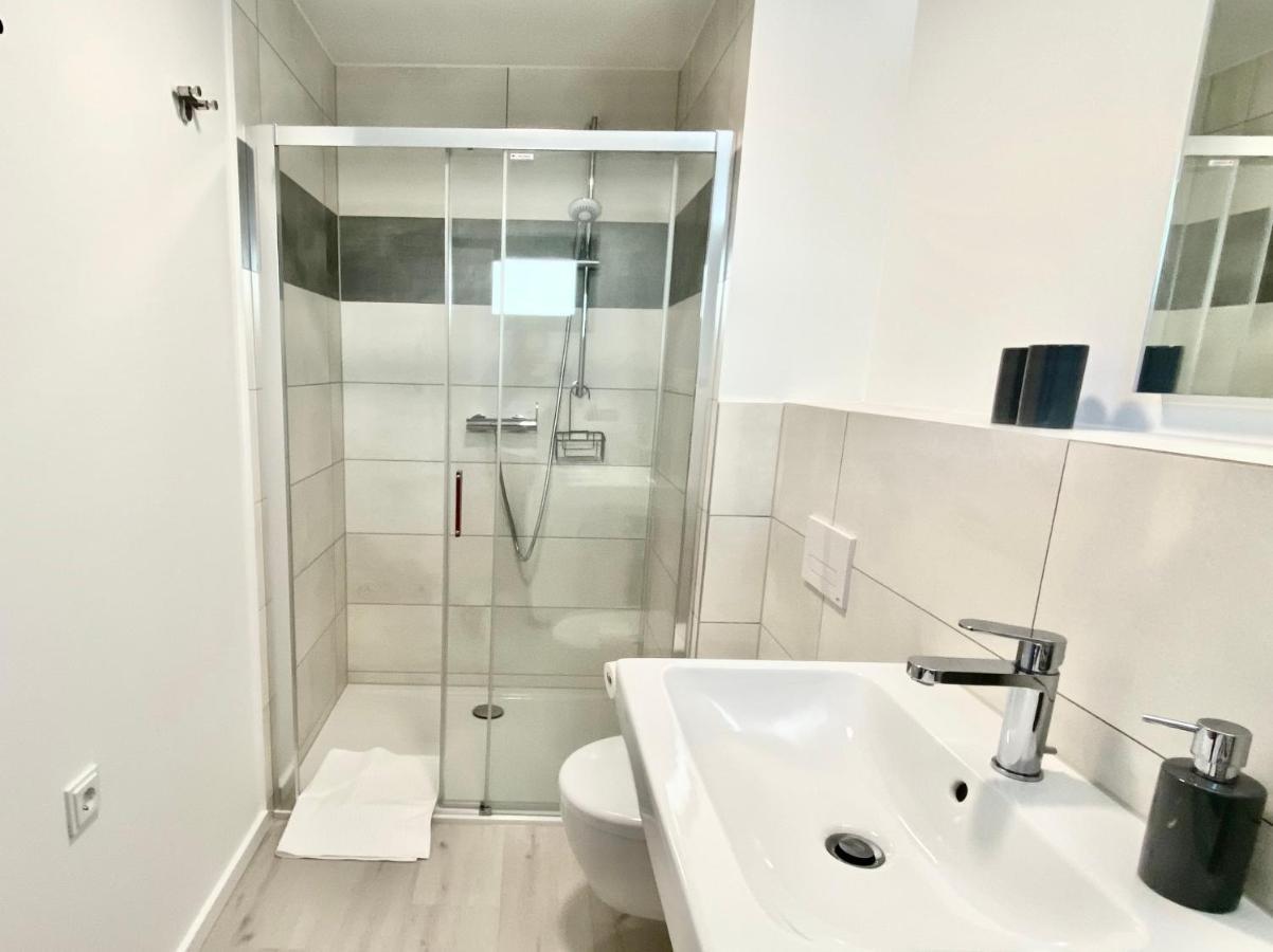 Modernes Apartment, Terrasse Und Garten Am Lilienthalpark Im Suedwesten Berlins Appartement *